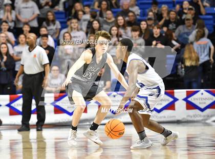 Thumbnail 1 in Nevada vs. Izard County (AAA 1A State Final) photogallery.
