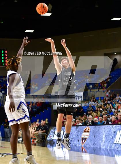 Thumbnail 1 in Nevada vs. Izard County (AAA 1A State Final) photogallery.