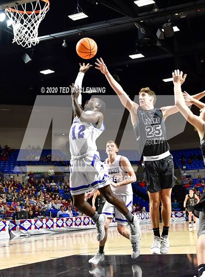 Thumbnail 1 in Nevada vs. Izard County (AAA 1A State Final) photogallery.