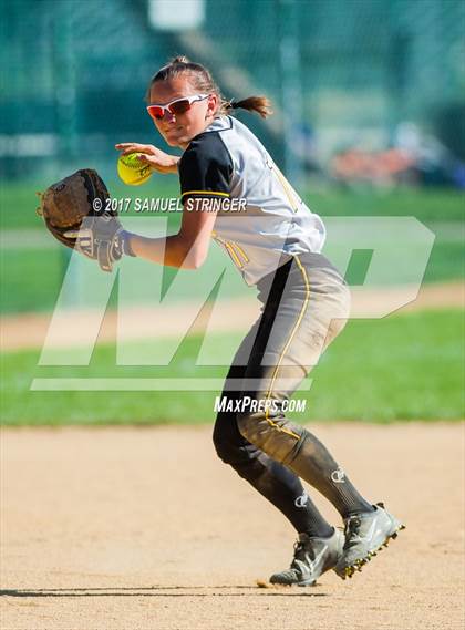 Thumbnail 3 in Granada vs. McKinleyville (HASA Invitational) photogallery.
