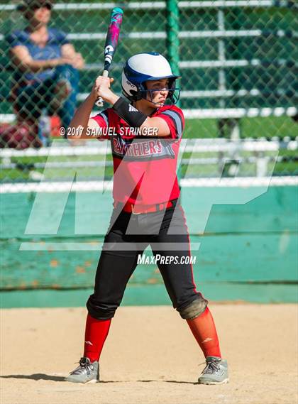 Thumbnail 2 in Granada vs. McKinleyville (HASA Invitational) photogallery.