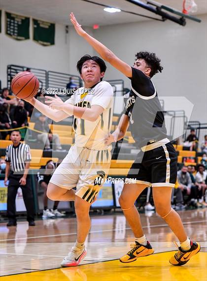Thumbnail 3 in Bishop Montgomery @ Damien (CIF SS Open DIV Playoff) photogallery.