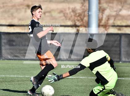Thumbnail 2 in Taos vs. Valley (NMAA 4A First Round Playoff) photogallery.