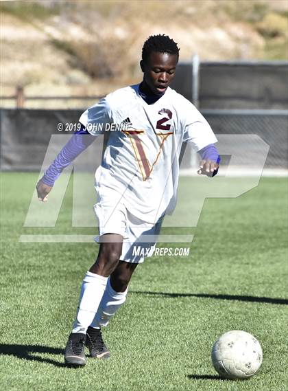 Thumbnail 3 in Taos vs. Valley (NMAA 4A First Round Playoff) photogallery.