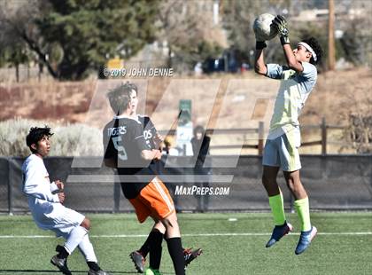 Thumbnail 1 in Taos vs. Valley (NMAA 4A First Round Playoff) photogallery.