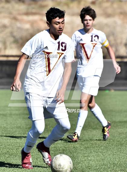 Thumbnail 1 in Taos vs. Valley (NMAA 4A First Round Playoff) photogallery.