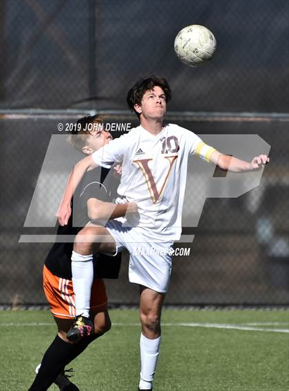 Thumbnail 1 in Taos vs. Valley (NMAA 4A First Round Playoff) photogallery.