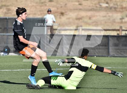 Thumbnail 2 in Taos vs. Valley (NMAA 4A First Round Playoff) photogallery.