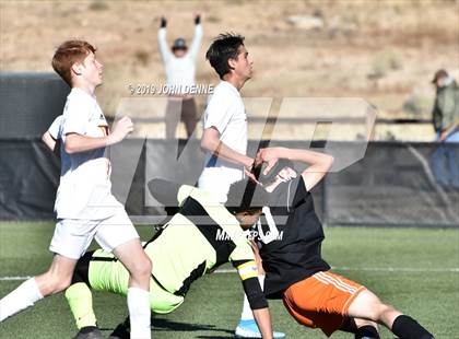 Thumbnail 3 in Taos vs. Valley (NMAA 4A First Round Playoff) photogallery.
