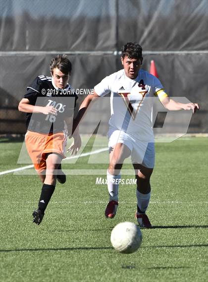 Thumbnail 3 in Taos vs. Valley (NMAA 4A First Round Playoff) photogallery.