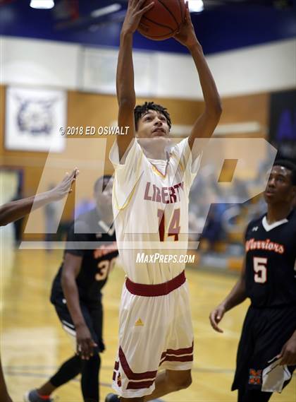 Thumbnail 2 in Liberty vs. McClymonds (Damian Lillard Classic) photogallery.