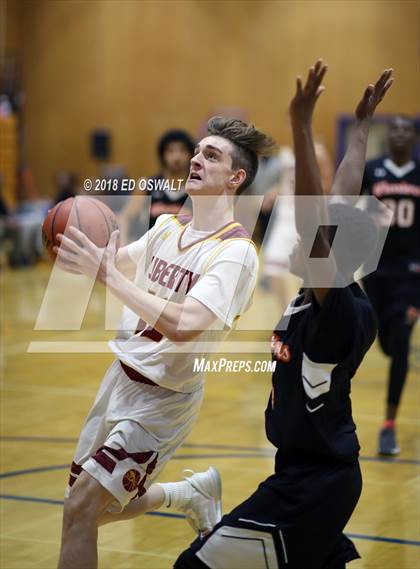 Thumbnail 1 in Liberty vs. McClymonds (Damian Lillard Classic) photogallery.