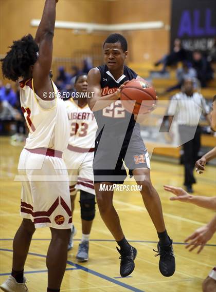 Thumbnail 2 in Liberty vs. McClymonds (Damian Lillard Classic) photogallery.