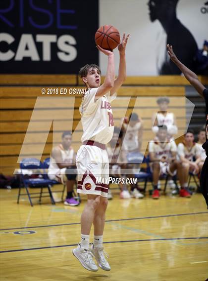 Thumbnail 2 in Liberty vs. McClymonds (Damian Lillard Classic) photogallery.
