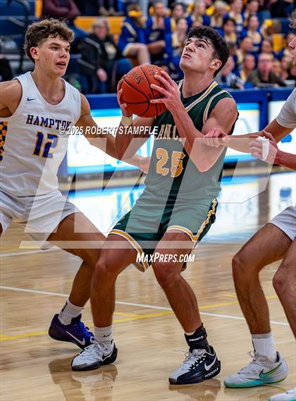 Thumbnail 1 in Deer Lakes @ Hampton photogallery.