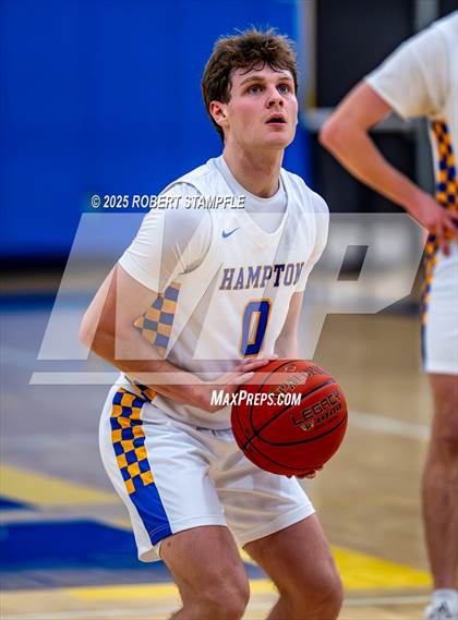 Thumbnail 1 in Deer Lakes @ Hampton photogallery.