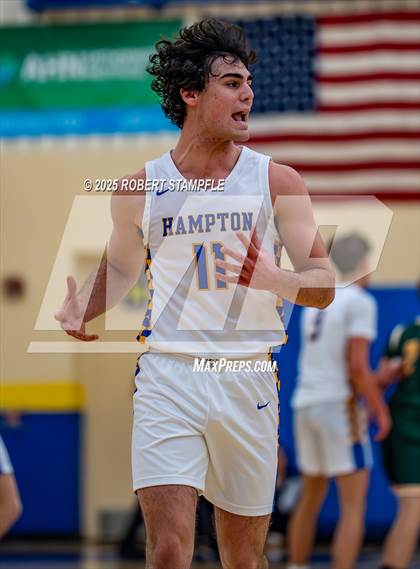 Thumbnail 1 in Deer Lakes @ Hampton photogallery.