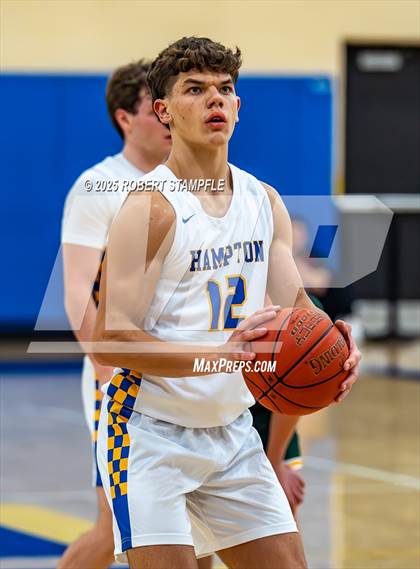 Thumbnail 1 in Deer Lakes @ Hampton photogallery.