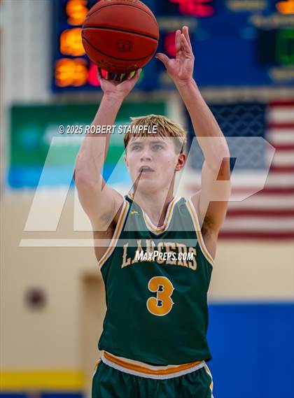 Thumbnail 1 in Deer Lakes @ Hampton photogallery.