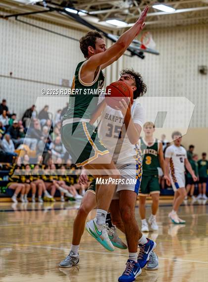 Thumbnail 2 in Deer Lakes @ Hampton photogallery.