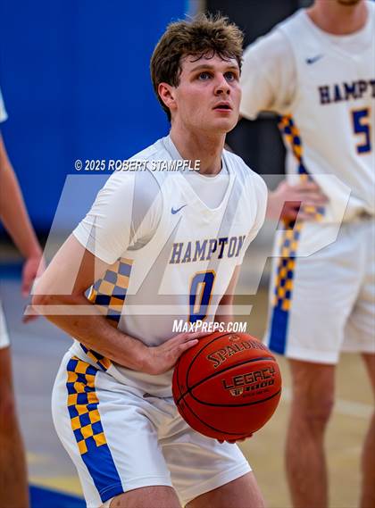 Thumbnail 1 in Deer Lakes @ Hampton photogallery.