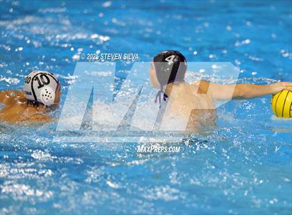 Thumbnail 3 in Carlsbad vs. Santana (CIF SDS Open Division Quarterfinal) photogallery.