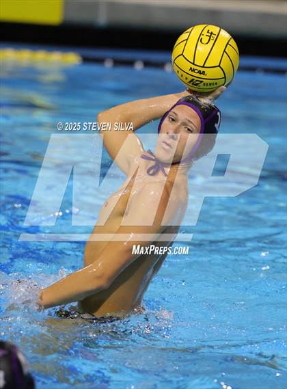 Thumbnail 1 in Carlsbad vs. Santana (CIF SDS Open Division Quarterfinal) photogallery.