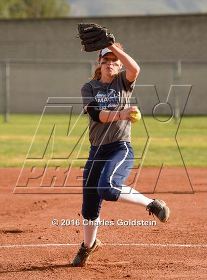 Thumbnail 2 in Thousand Oaks vs Camarillo photogallery.