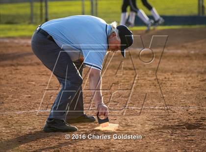Thumbnail 1 in Thousand Oaks vs Camarillo photogallery.