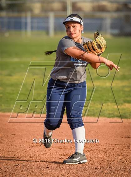 Thumbnail 2 in Thousand Oaks vs Camarillo photogallery.