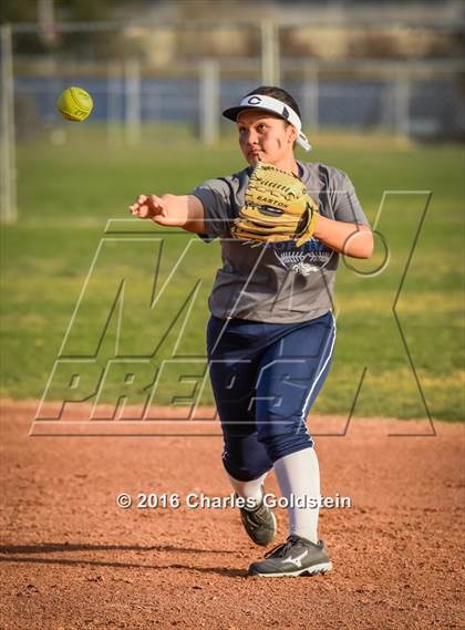 Thumbnail 1 in Thousand Oaks vs Camarillo photogallery.