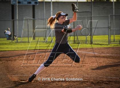 Thumbnail 3 in Thousand Oaks vs Camarillo photogallery.