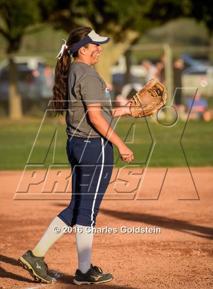 Thumbnail 3 in Thousand Oaks vs Camarillo photogallery.