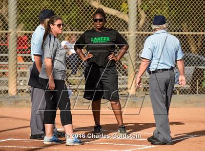 Thumbnail 1 in Thousand Oaks vs Camarillo photogallery.