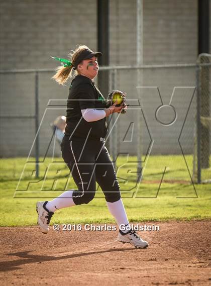 Thumbnail 1 in Thousand Oaks vs Camarillo photogallery.