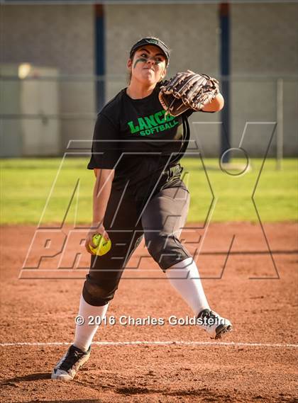 Thumbnail 3 in Thousand Oaks vs Camarillo photogallery.
