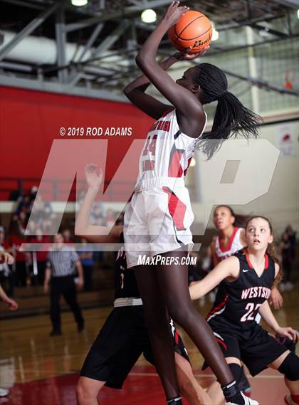 Thumbnail 2 in Omaha Westside @ Lincoln High photogallery.