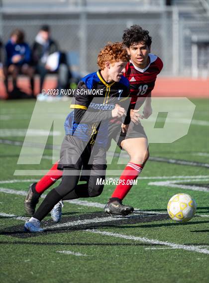Thumbnail 1 in Hoover vs. Auburndale ( SoCal HS Classic) photogallery.