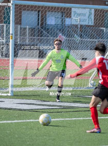 Thumbnail 2 in Hoover vs. Auburndale ( SoCal HS Classic) photogallery.