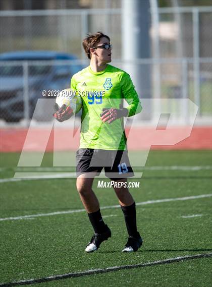 Thumbnail 3 in Hoover vs. Auburndale ( SoCal HS Classic) photogallery.