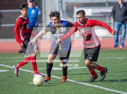Thumbnail 3 in Hoover vs. Auburndale ( SoCal HS Classic) photogallery.