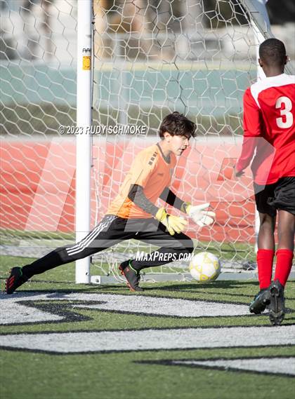 Thumbnail 2 in Hoover vs. Auburndale ( SoCal HS Classic) photogallery.