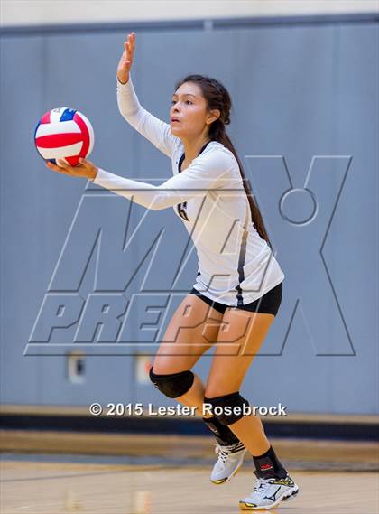 Thumbnail 1 in Seguin @ MacArthur photogallery.