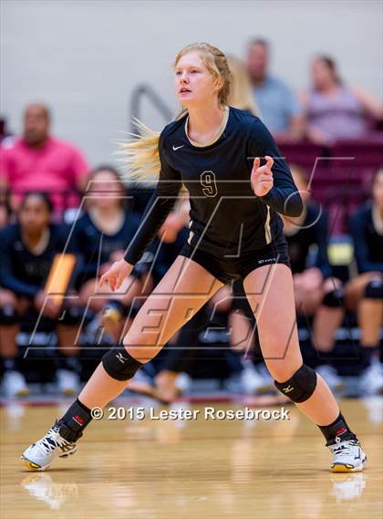 Thumbnail 2 in Seguin @ MacArthur photogallery.