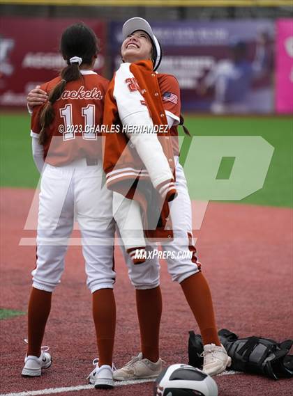 Thumbnail 2 in Klein Collins vs. Alvin (NFCA Texas Leadoff Classic) photogallery.