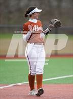 Photo from the gallery "Klein Collins vs. Alvin (NFCA Texas Leadoff Classic)"