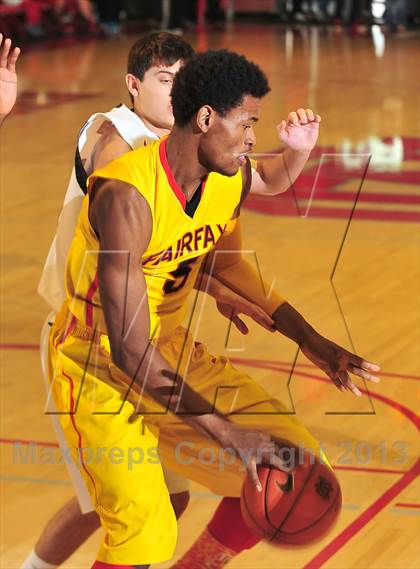 Thumbnail 2 in JSerra Catholic vs. Fairfax (Nike Extravaganza) photogallery.