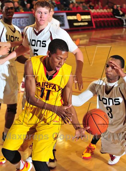 Thumbnail 1 in JSerra Catholic vs. Fairfax (Nike Extravaganza) photogallery.