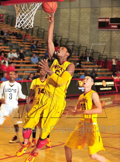 Thumbnail 3 in JSerra Catholic vs. Fairfax (Nike Extravaganza) photogallery.