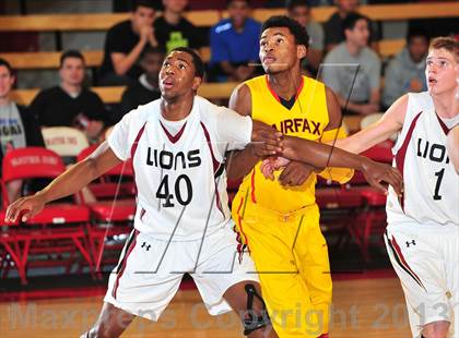 Thumbnail 2 in JSerra Catholic vs. Fairfax (Nike Extravaganza) photogallery.